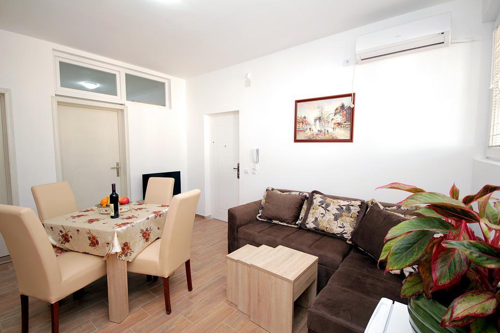 Apartments Centar Sutomore Esterno foto